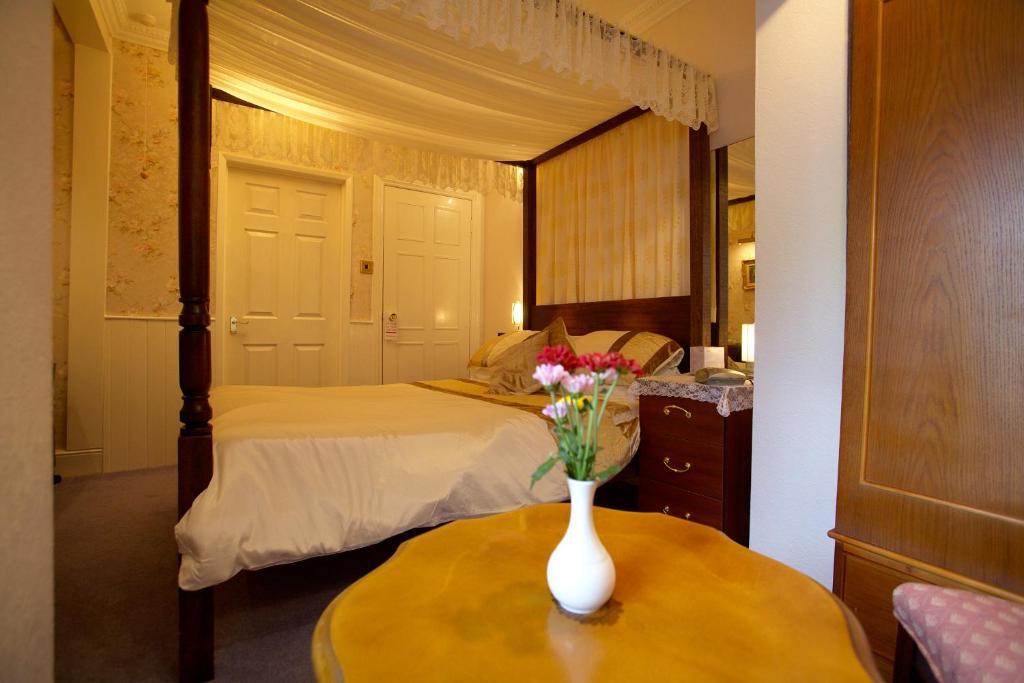 Hotel Moonraker House Stratford-upon-Avon Zimmer foto