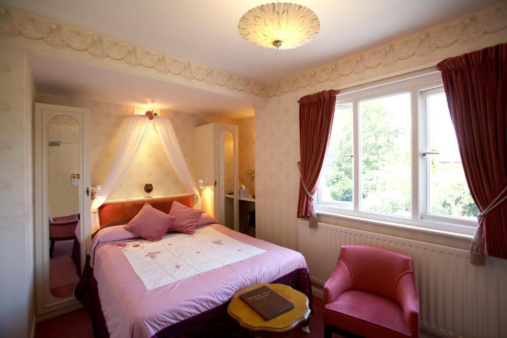 Hotel Moonraker House Stratford-upon-Avon Zimmer foto